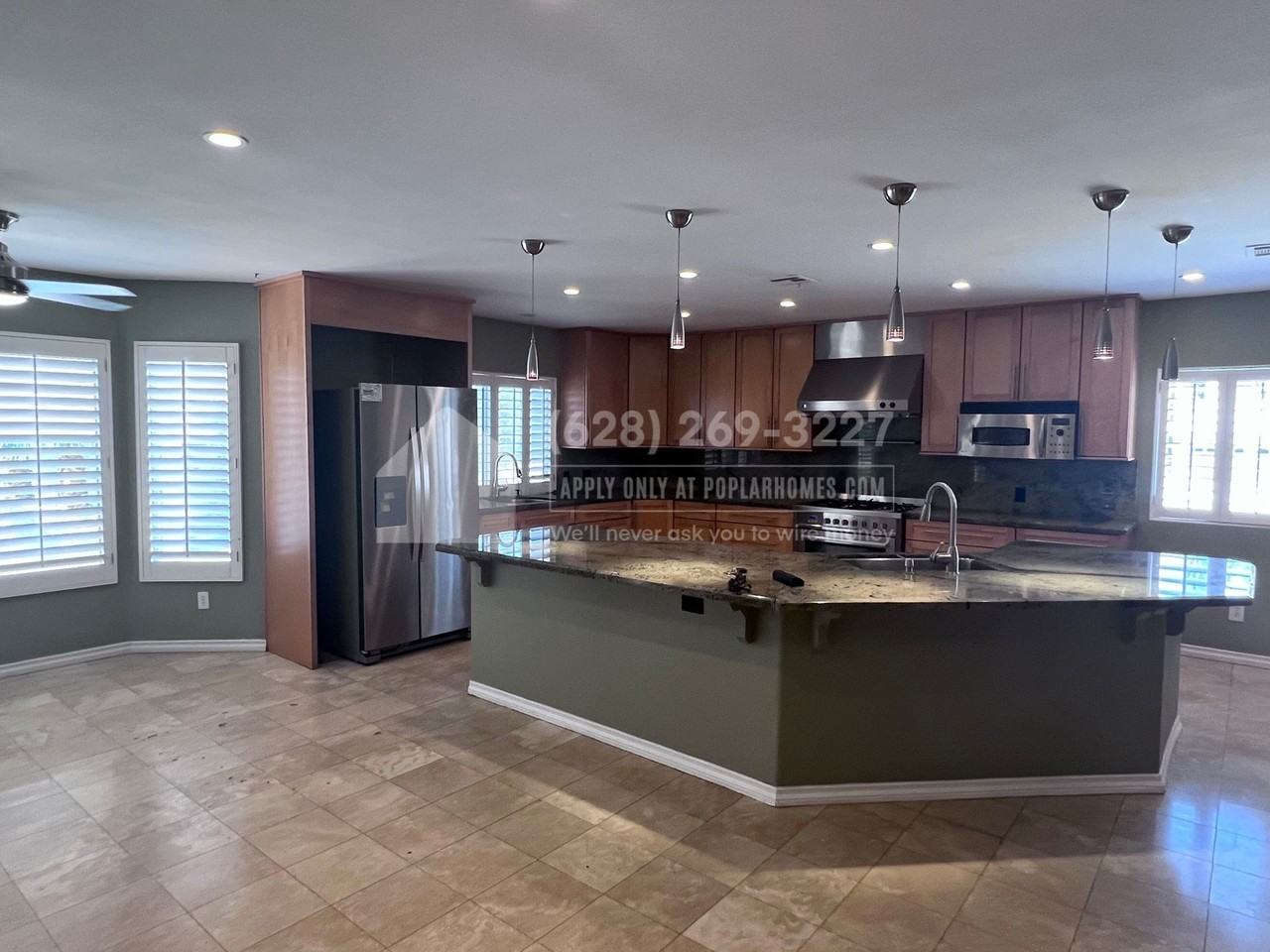 2817 Via Avanti St - Photo 3 of 41