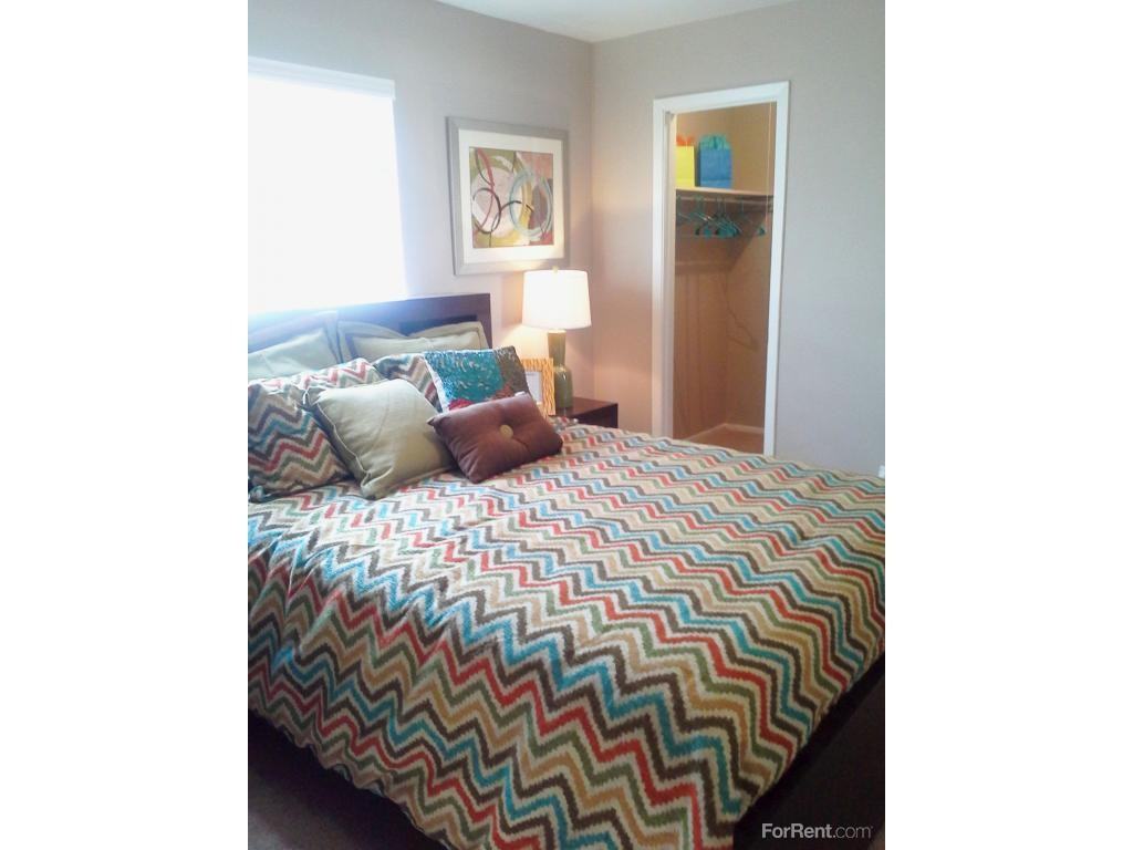 Bridgewater Retreat - Photo 3 of 19