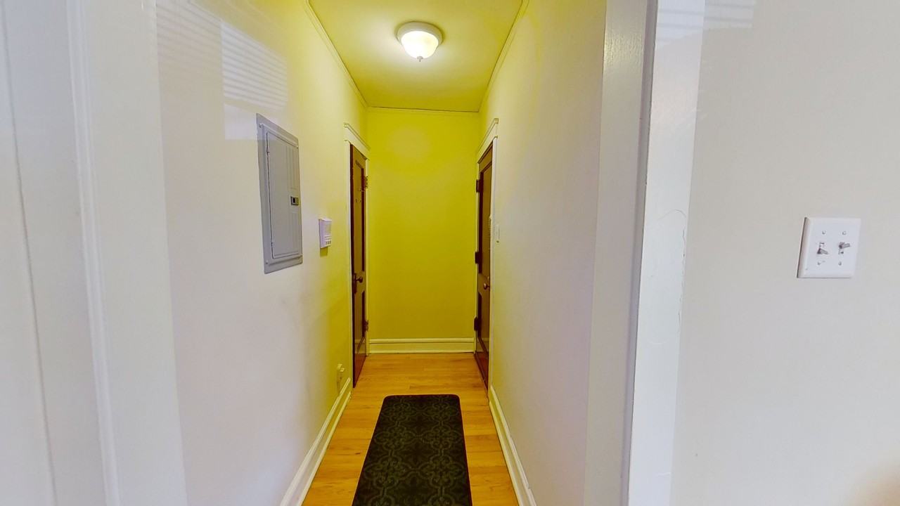 409 Beloit Ave #2L - Photo 6 of 26