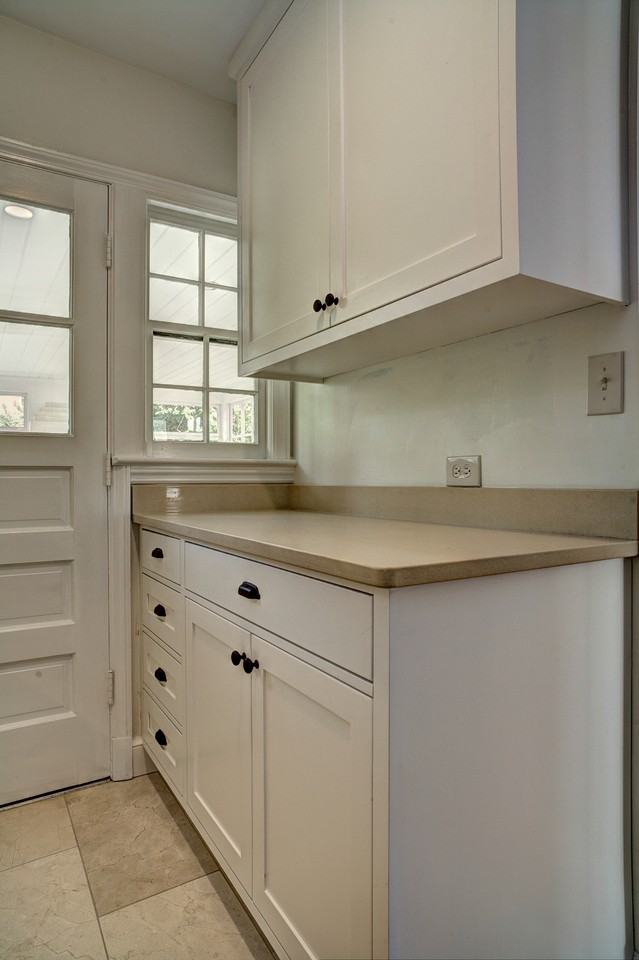1723 Oakcrest Dr #NA - Photo 5 of 23