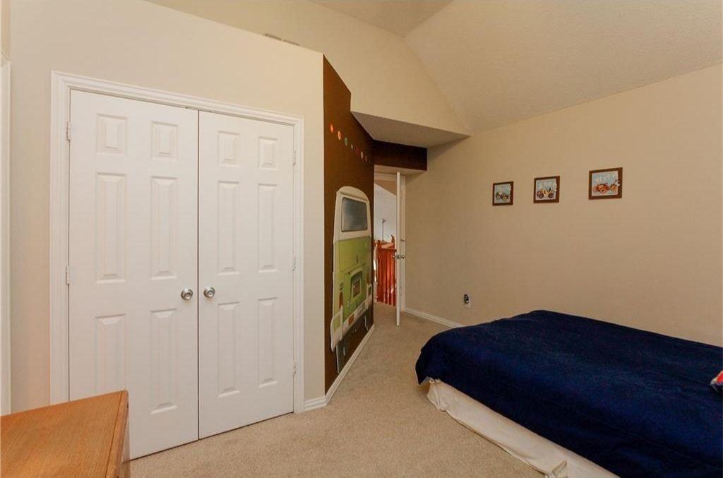 309 Riverwalk Ln #NA - Photo 7 of 17