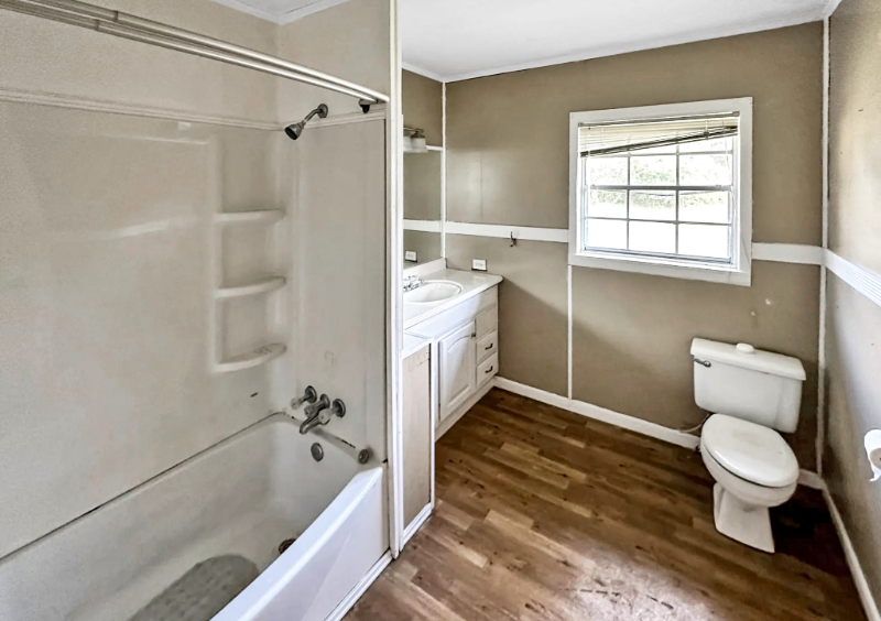 7520 Frank Griffin Rd - Photo 2 of 6