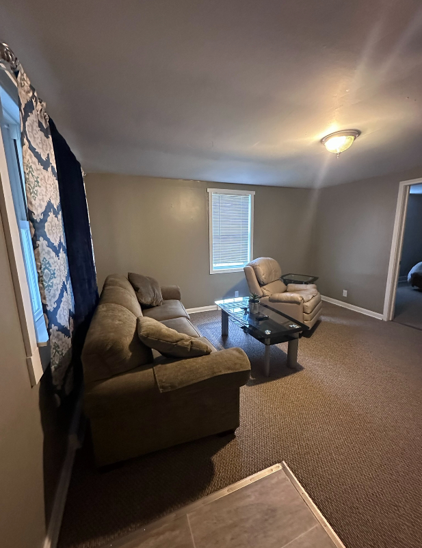 1013 Grant Ave - Photo 3 of 13