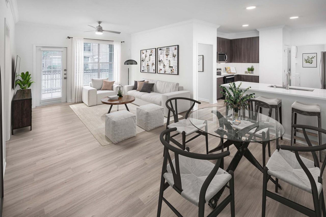 Camden Panther Creek - Photo 4 of 50