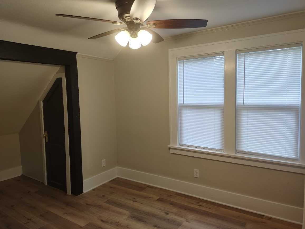 703 Saint Olaf Avenue - Photo 7 of 25