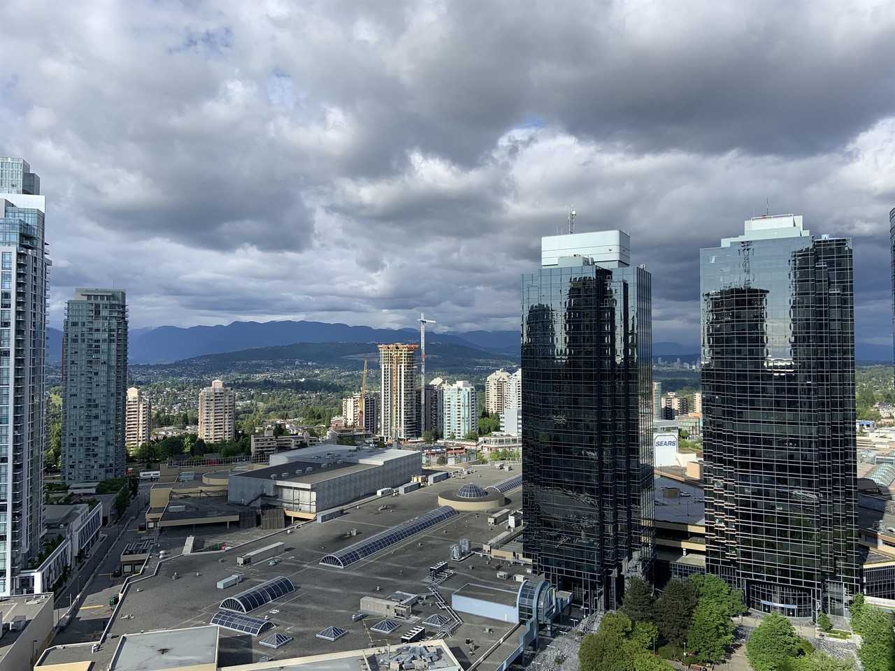 22540 6461 Telford Ave #1 - Photo 3 of 7