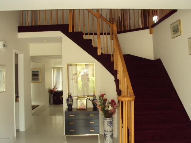 1 Tupelo Dr - Photo 2 of 9