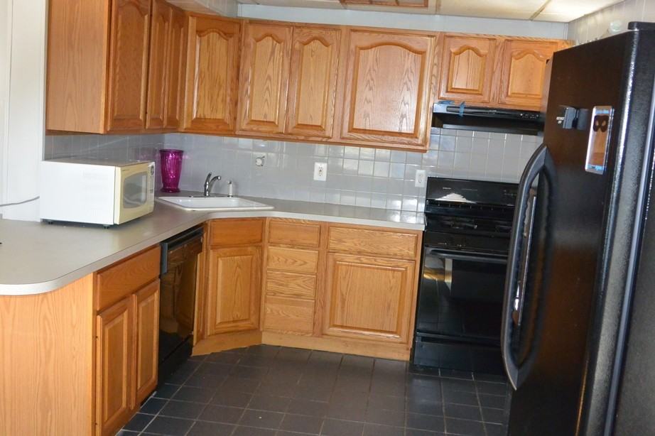 533 Lowe Ave - Photo 3 of 8