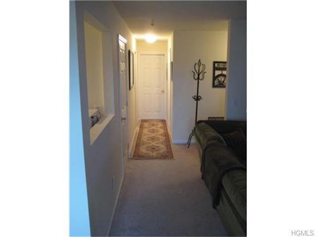 26 Lexington Hills Rd - Photo 2 of 16