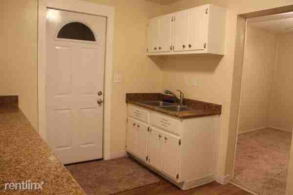 1819 New York Ave - Photo 2 of 24