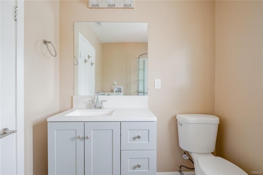 5947 Willowcrest Ave - Photo 2 of 8