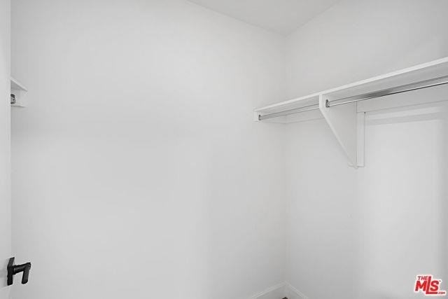 6144 Whitsett Ave #101 - Photo 2 of 8