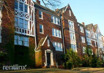 Country Club - Photo 2 of 5