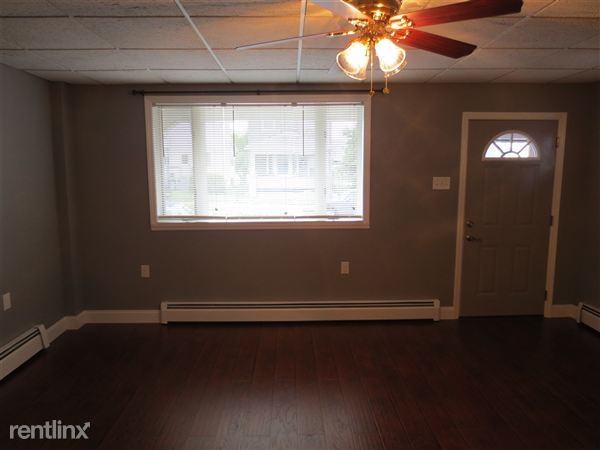 383 E Grand St - Photo 2 of 8