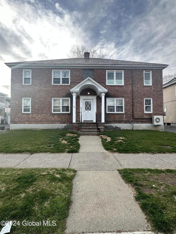 481 New Scotland Ave - Photo 2 of 19