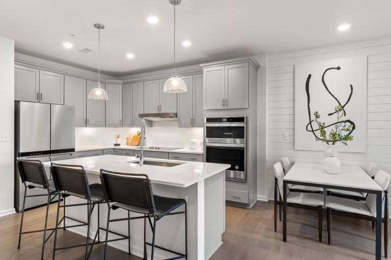 280 Martins Lndg - Photo 2 of 18