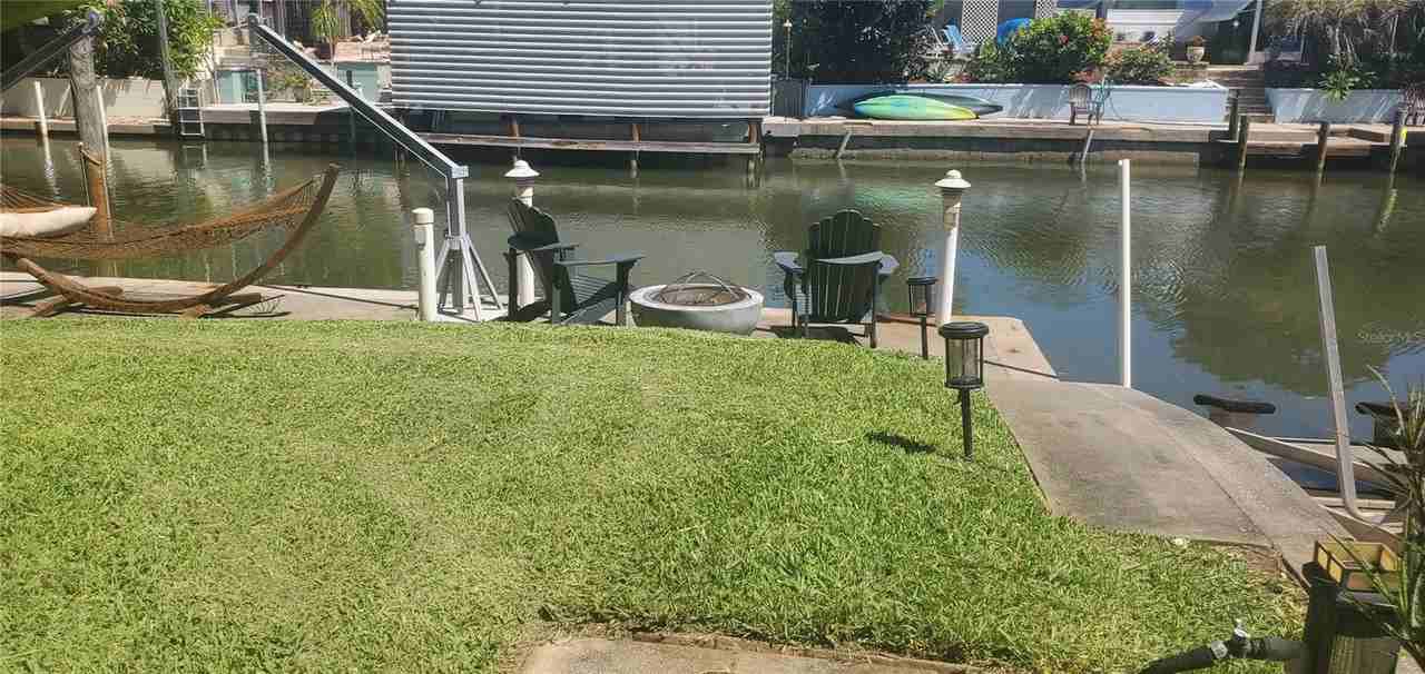 234 Indian Creek Rd - Photo 4 of 32