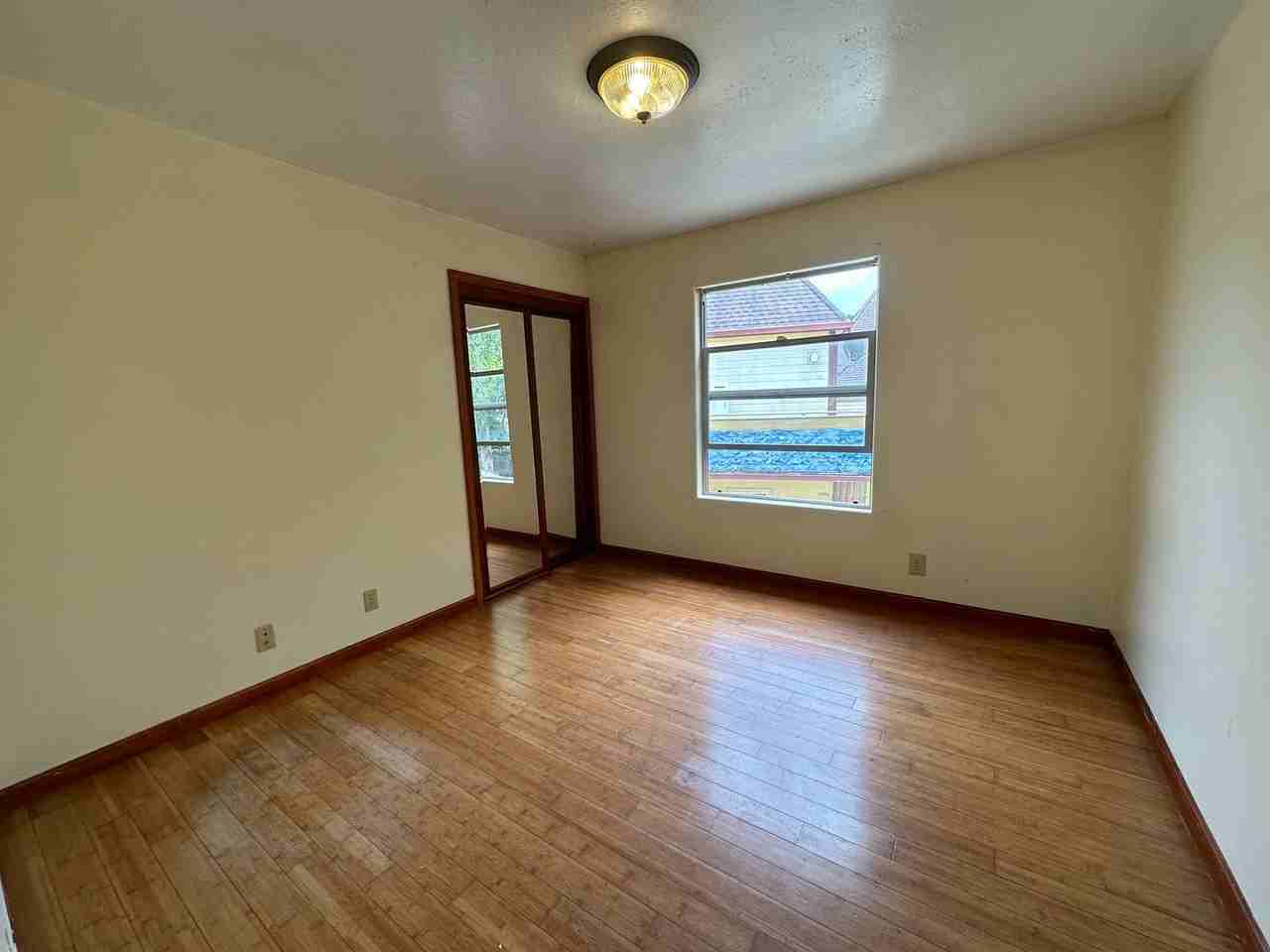 1191 Aloha Way - Photo 3 of 9