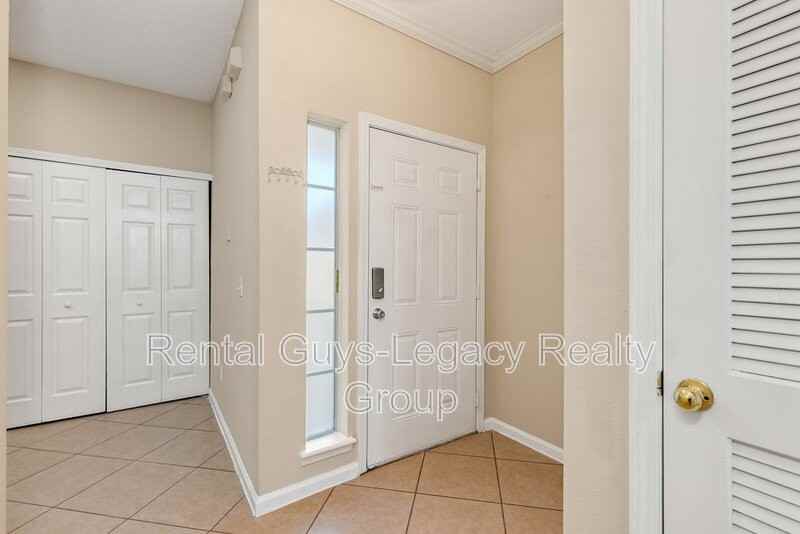 659 Scrub Jay Dr - Photo 4 of 26
