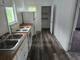 2707 Woodbridge Ave Uppr - Photo 1 of 1