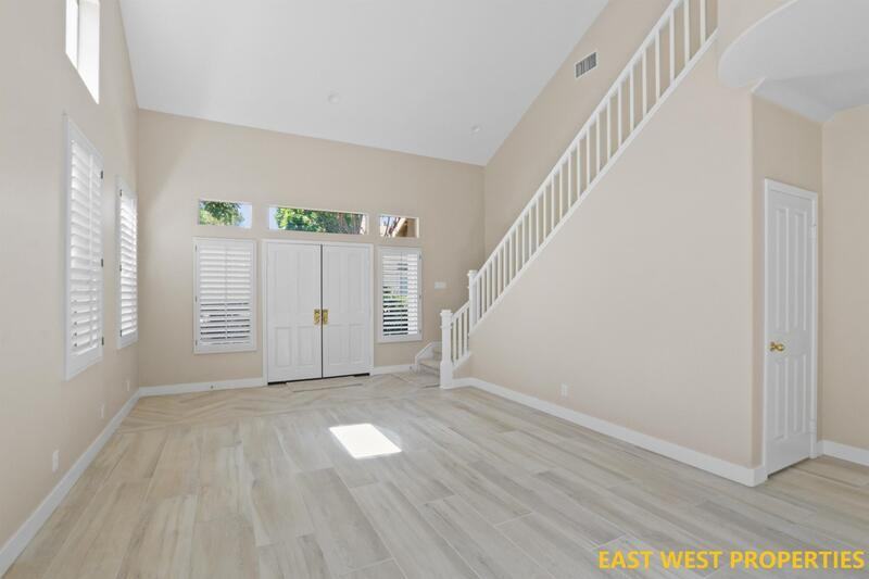 12844 Maxwell Dr - Photo 3 of 21