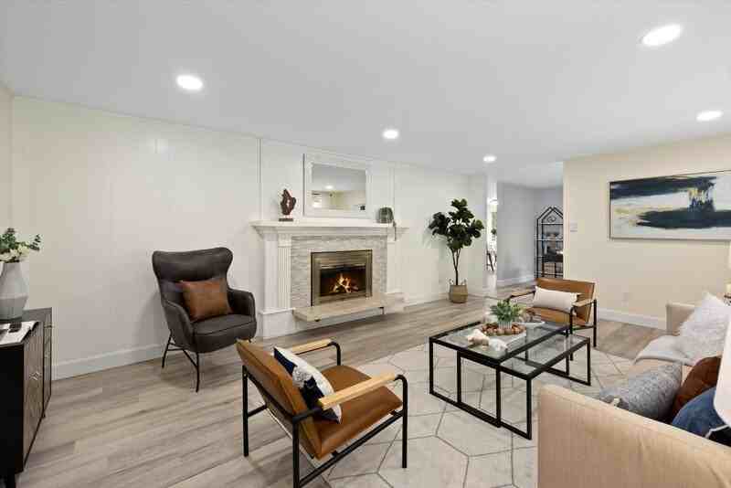 19103 2nd Ave Se - Photo 2 of 41