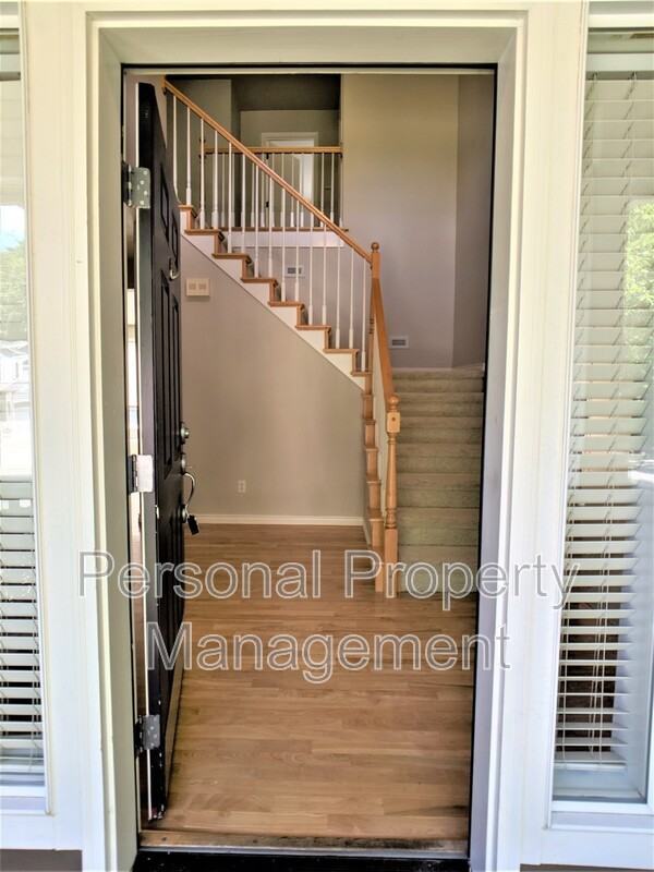 17409 Ne 32nd St - Photo 3 of 26