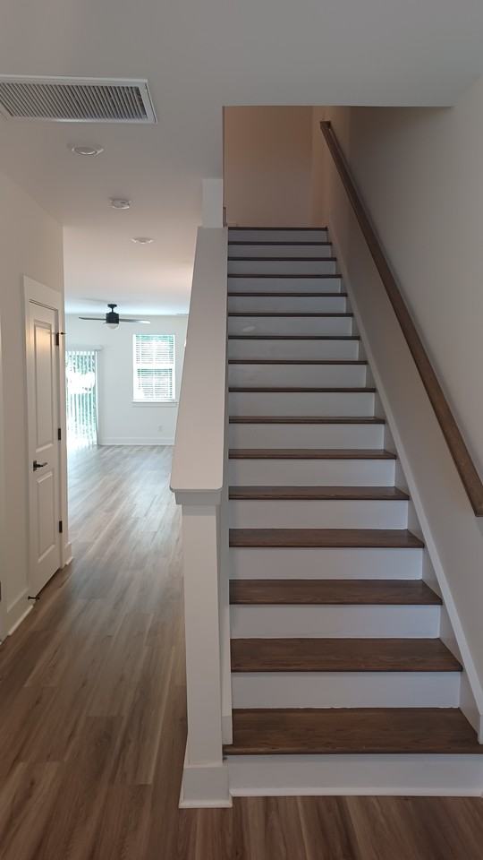 610 W 2nd North St - Photo 4 of 35