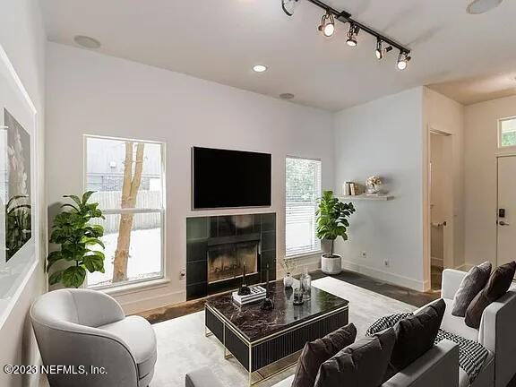 9982 Scott Mill Rd - Photo 3 of 18