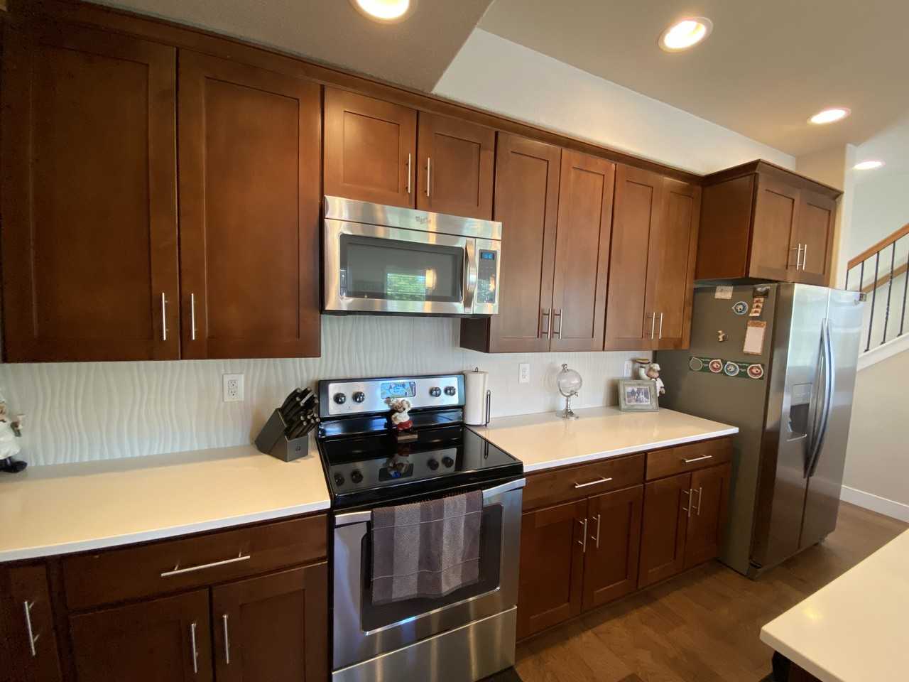 2945 Lawrence St - Photo 2 of 16