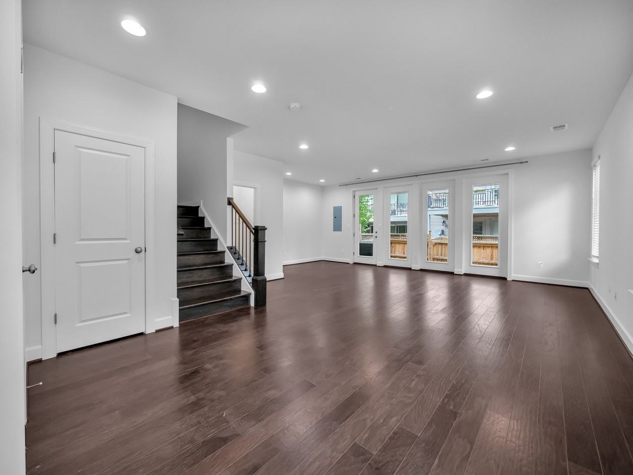 42281 Impervious Ter - Photo 2 of 30