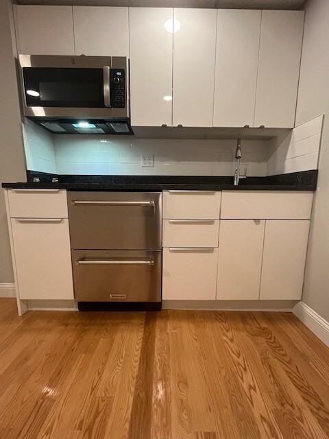 506 Beacon St #A - Photo 4 of 9