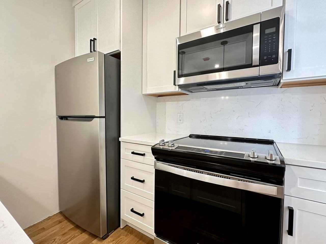 64 N Margin St #3F - Photo 5 of 25