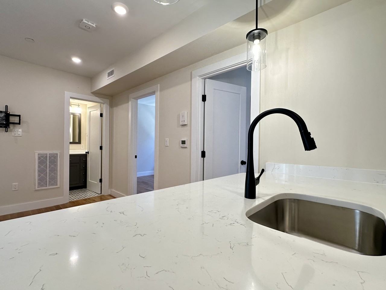 64 N Margin St #3F - Photo 7 of 25
