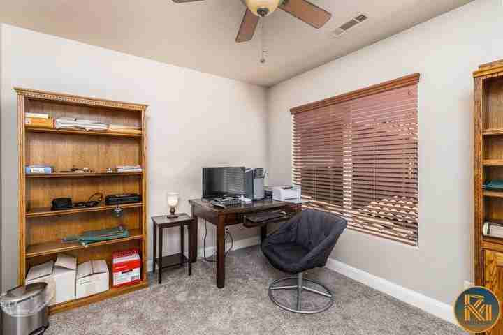 3948 Bella Vista Dr - Photo 2 of 25