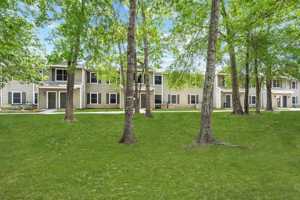 featured image of 5015 Pine St