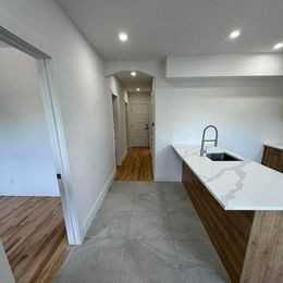 2761 Rue Saint-Donat - Photo 2 of 6