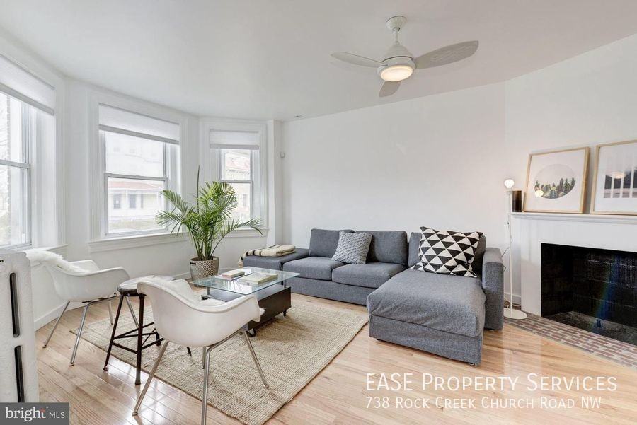 738 Rock Creek Church Rd Nw - Photo 3 of 27