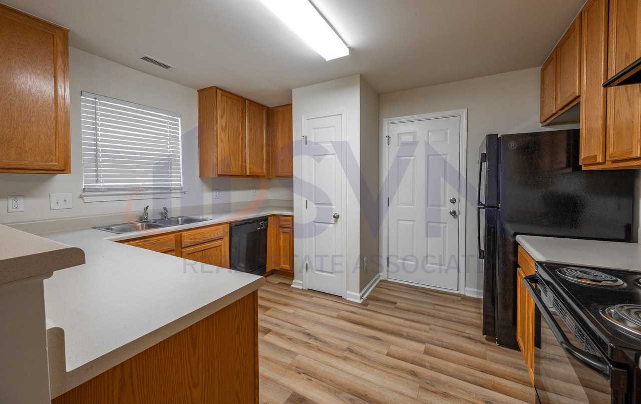 311 Weeping Willow Dr - Photo 6 of 20