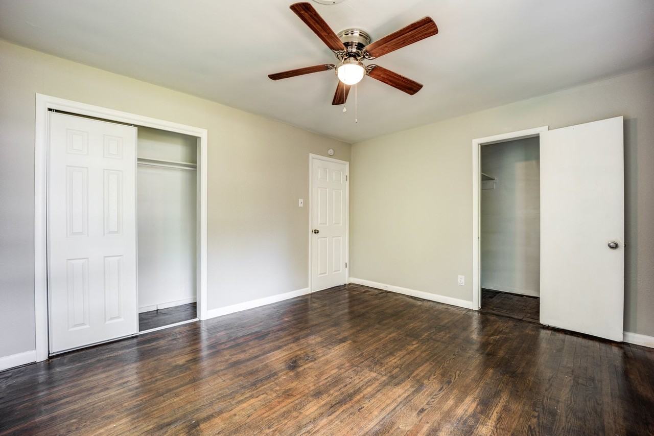 1702 Independence St - Photo 5 of 19