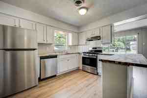 featured image of 1702 Independence Street