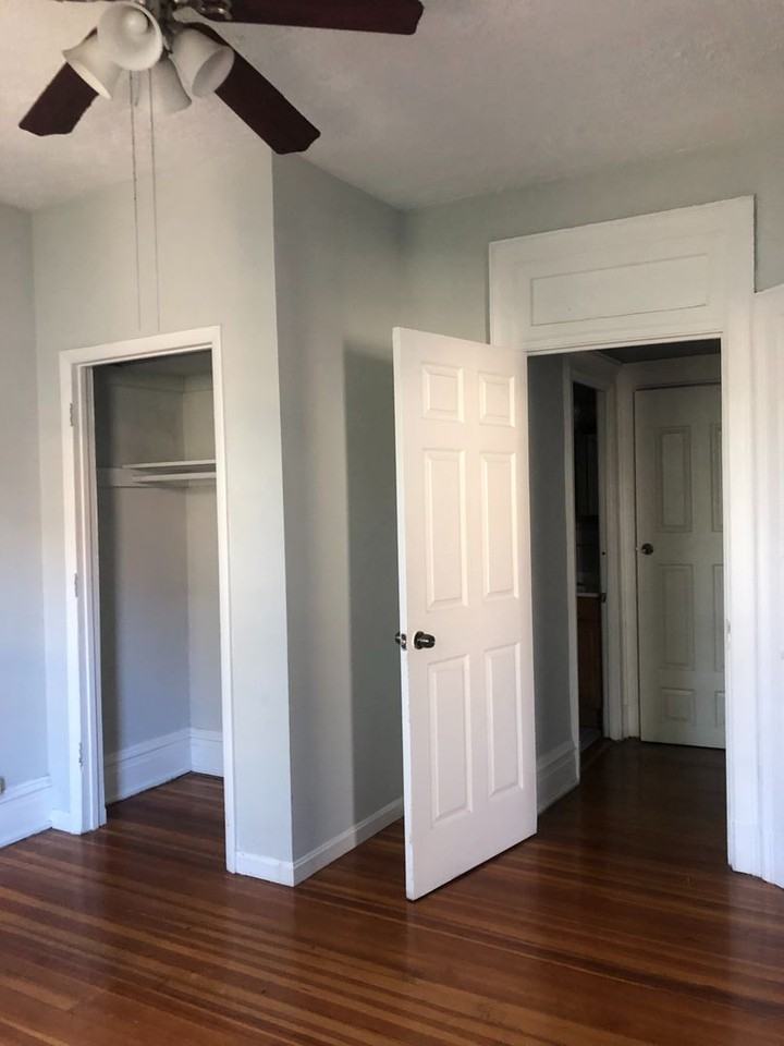 1809 20th Street - Photo 4 of 10