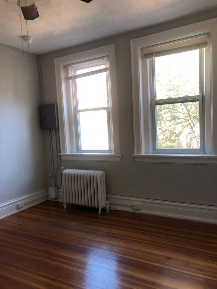 1809 20th Street - Photo 5 of 10