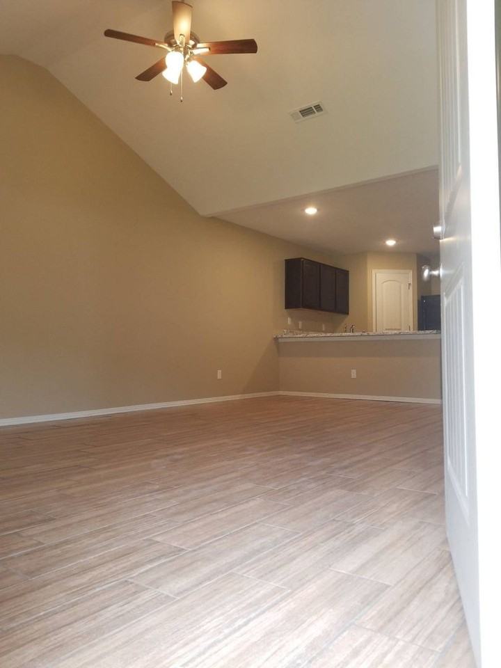 Vale St - Photo 2 of 5