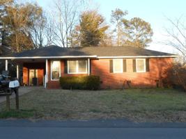 featured image of 5586 Oakcrest Rd