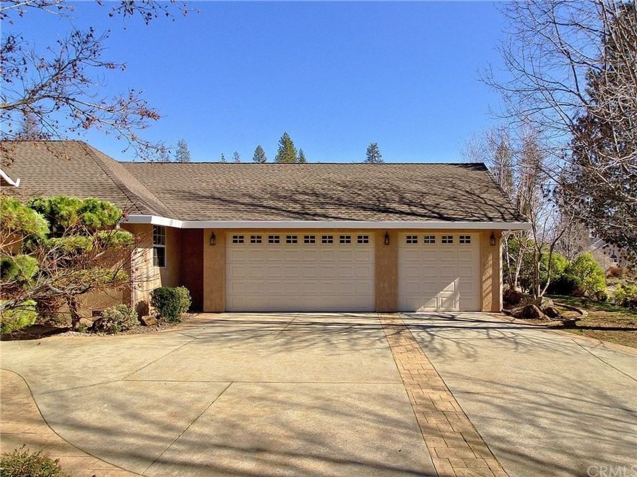 1865 Vineyard Dr - Photo 4 of 29