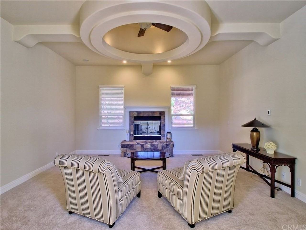 1865 Vineyard Dr - Photo 5 of 29
