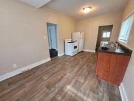 854 Buchanan St - Photo 1 of 1