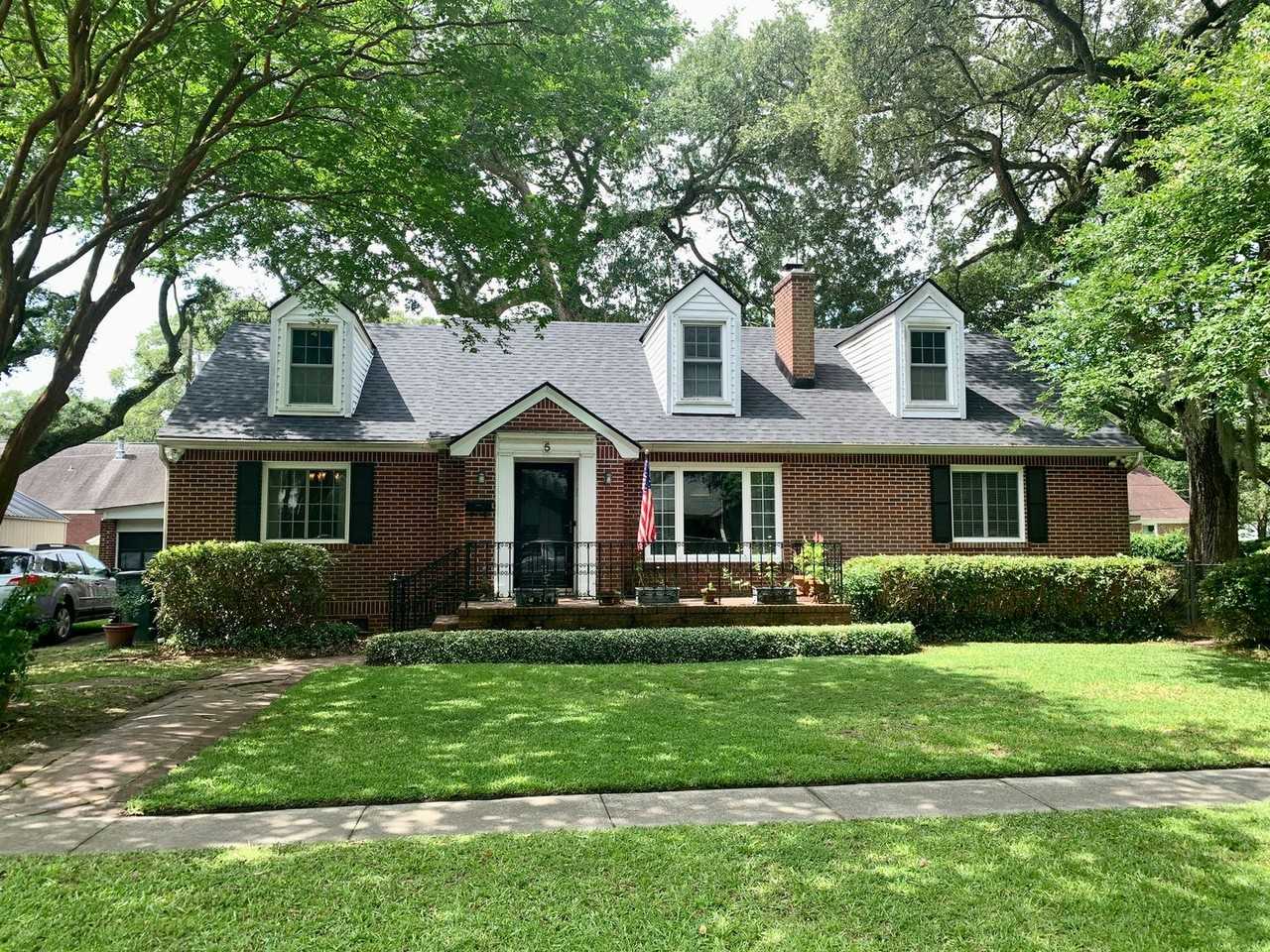 5 Brennon St - Photo 2 of 30