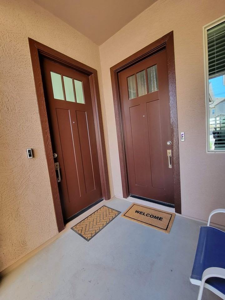 2333 E Kelly Dr - Photo 3 of 25
